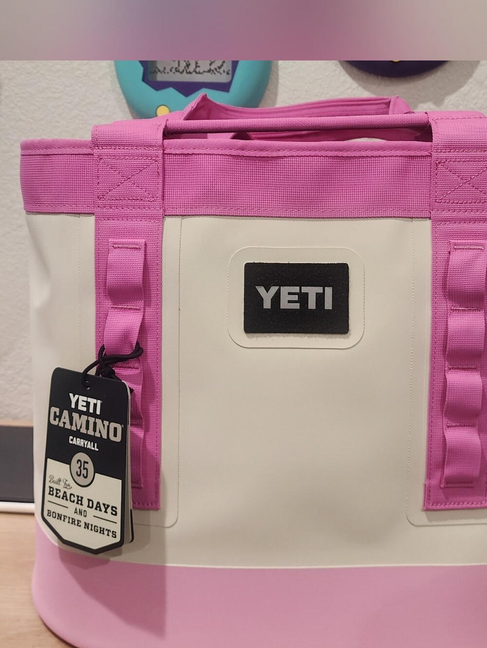 NWT YETI CAMINO 35